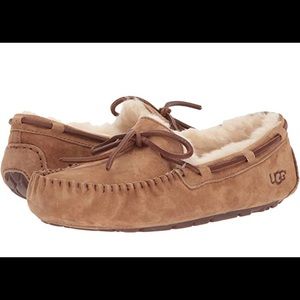 Ugg slipper moccasins